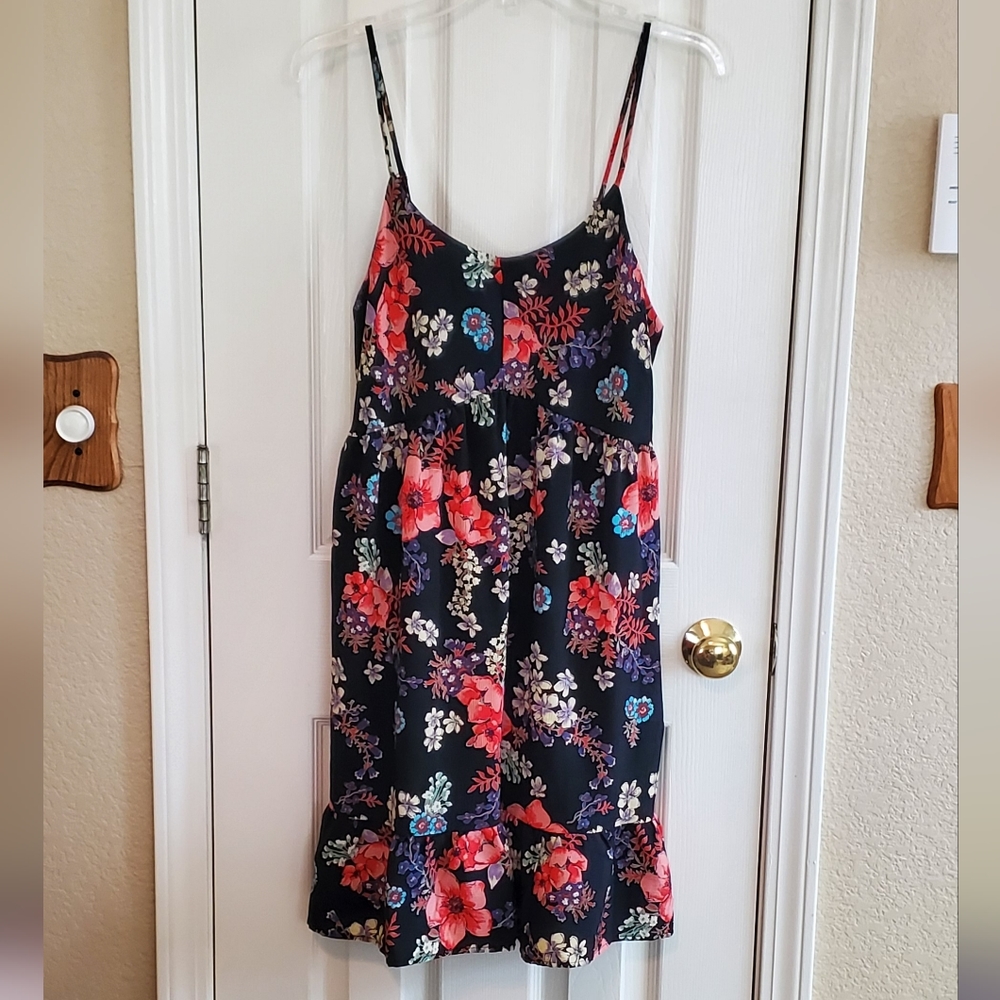 EUC - Peach Love | Black Floral Mini Dress Size L